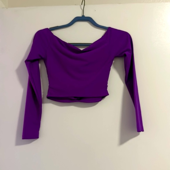 NWOT Revolve Superdown Kelia Bright Purple Ruched Long Sleeve Crop Top Size S - Picture 4 of 4